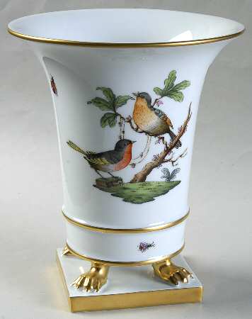 Rothschild Bird (RO) 7" Claw Footed Urn Vase