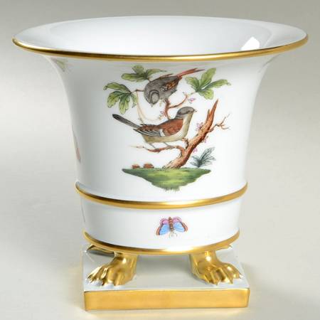 Rothschild Bird (RO) 5" Claw Footed Urn Vase