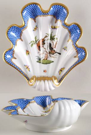 Rothschild Bird Blue Border (ROE ROEB) 9" Shell Shaped Dish