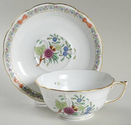 Windsor Garden (Fdm) Footed Cup & Saucer Set