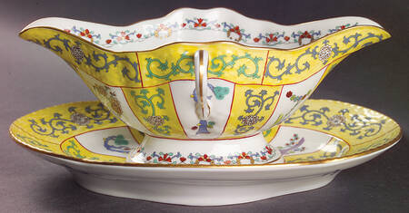 Yellow Dynasty (SJ) Gravy Boat with Attached Underplate