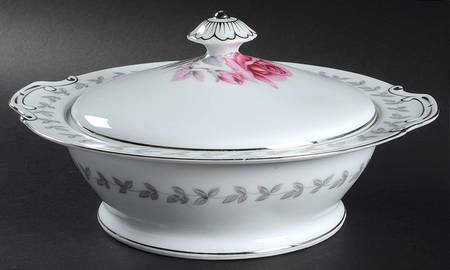 American Rose Round Covered Vegetable