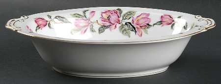 Carolina Tulip 10" Oval Vegetable Bowl
