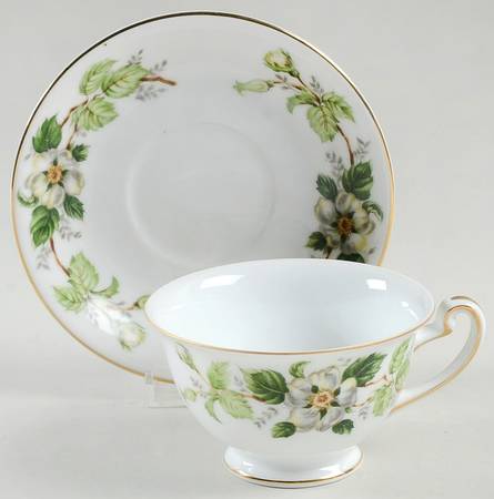 Cordova Footed Cup & Saucer Set