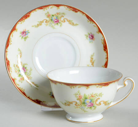HIR14 Footed Cup & Saucer Set