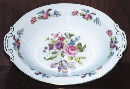 HIR17 9" Oval Vegetable Bowl