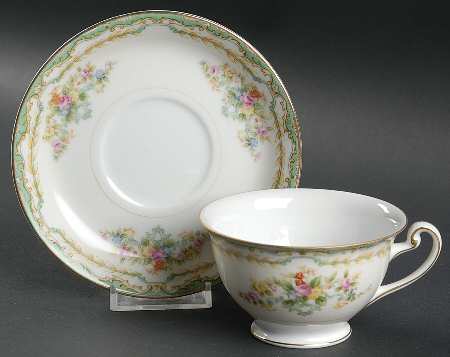 Madeline Footed Cup & Saucer Set
