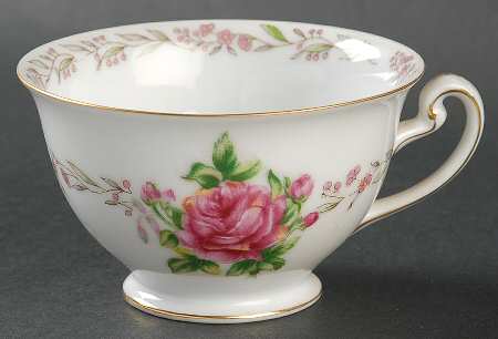 Ridgewood Footed Cup