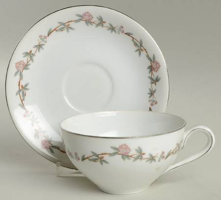 Sylvia Flat Cup & Saucer Set