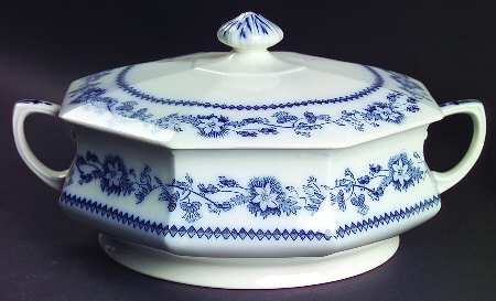 Canterbury Round Covered Vegetable