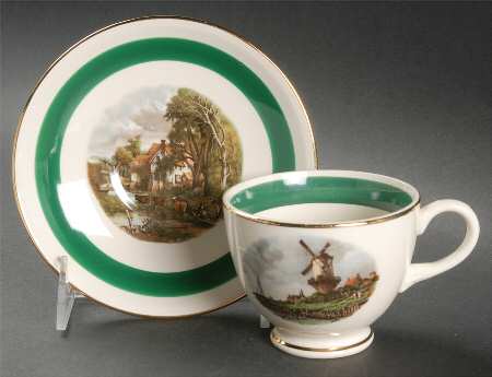 Amsterdam Footed Cup & Saucer Set