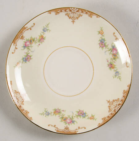 Aristocrat Saucer