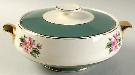 Empire Green Round Covered Vegetable