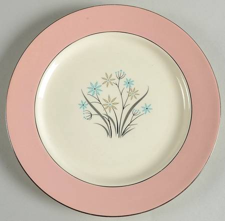 B1415 (Platinum Trim) Luncheon Plate