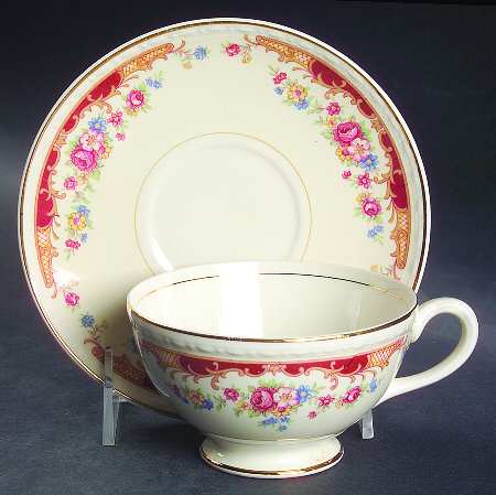 Belmont Footed Cup & Saucer Set