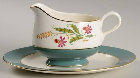 Berkshire Gravy Boat & Underplate/Relish