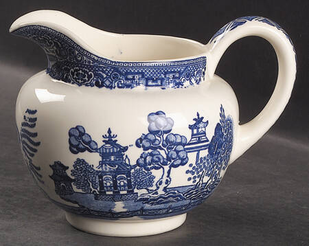 Blue Willow 28 Oz Jug