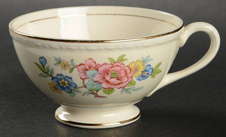 Bombay Footed Cup