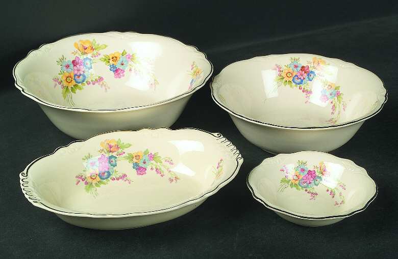 Bouquet 9" Round Vegetable Bowl
