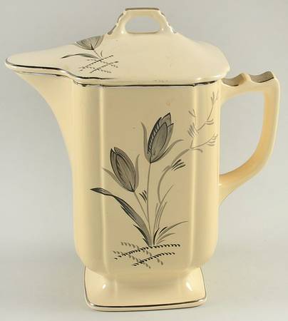 C24 Batter Jug with Lid