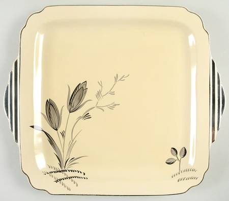 C24 Square Handled Cake Plate