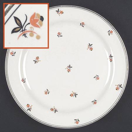 Cardinal (Red Floral, Nautilus) Luncheon Plate