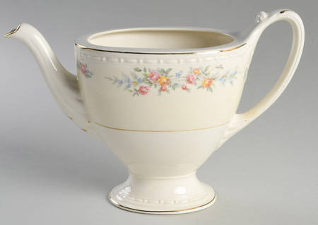 Cashmere Teapot No Lid by Homer Laughlin 