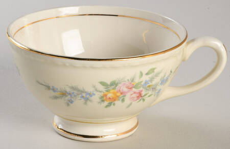 Cashmere Footed Cup