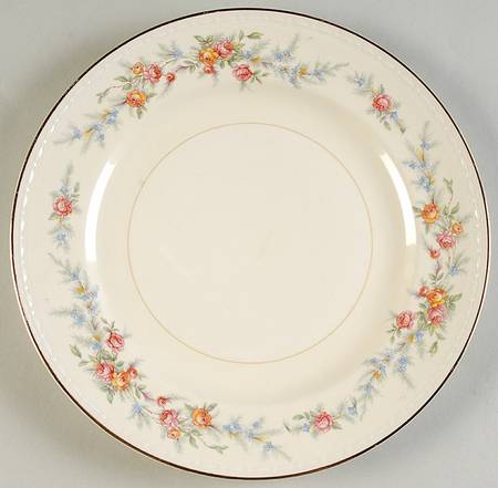 Cashmere Luncheon Plate by Homer Laughlin 