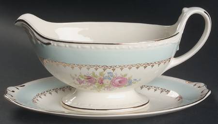 Chateau Gravy Boat & Underplate/Relish by Homer Laughlin 