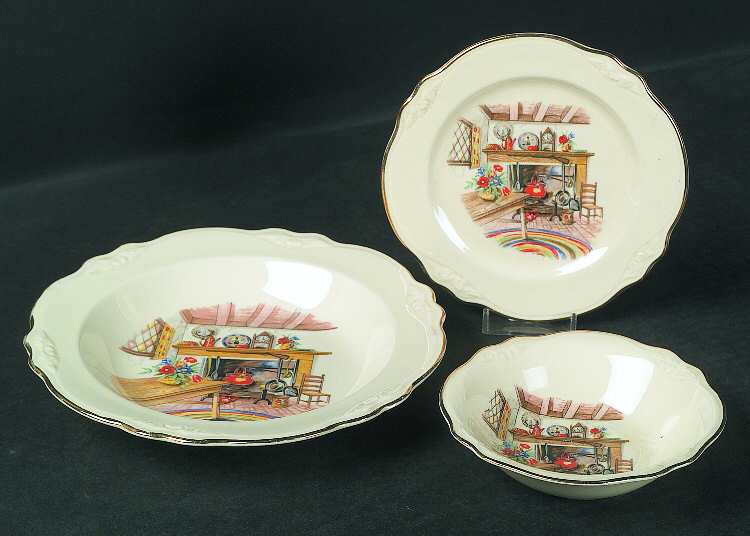 Colonial Kitchen (Virginia Rose) Fruit/Dessert (Sauce) Bowl