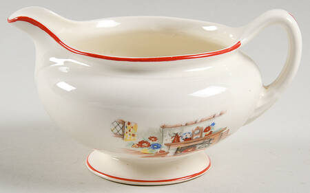 Colonial Kitchen Creamer