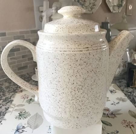 Country Sage Coffee Pot & Lid