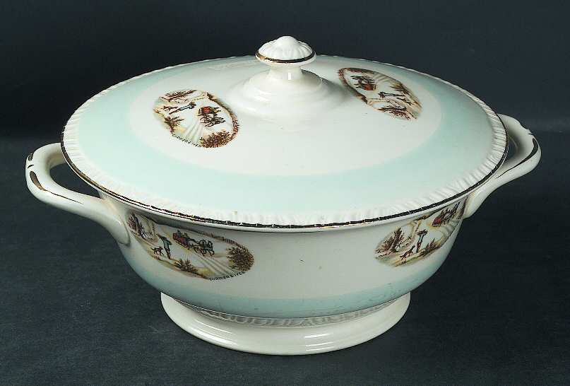 Currier & Ives Round Covered Vegetable
