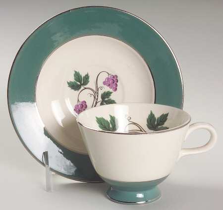 CV1 Footed Cup & Saucer Set