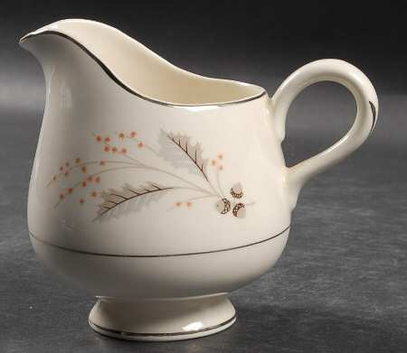 CV126 Creamer
