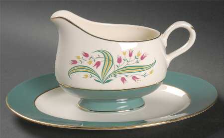 CV20 Gravy Boat & Underplate/Relish