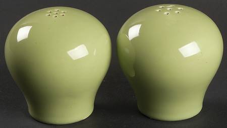 Desert Lily Salt & Pepper Set