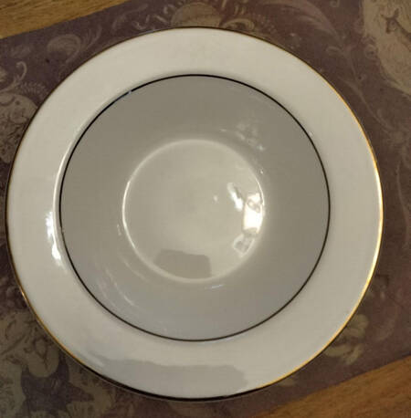 Diplomat (Rim) Large Rim Soup Bowl