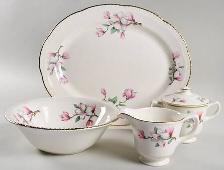Dogwood (Liberty) 5 Piece Hostess Set