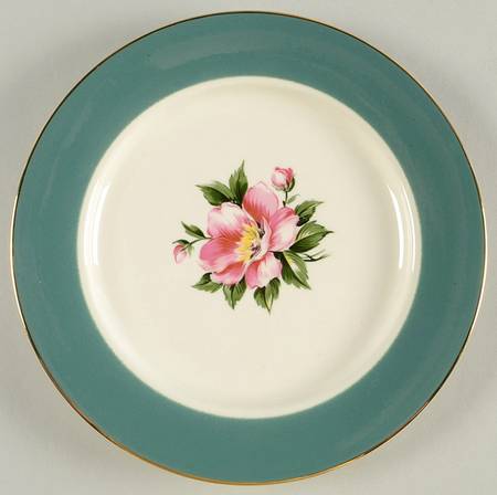 Empire Green Salad Plate by Homer Laughlin 