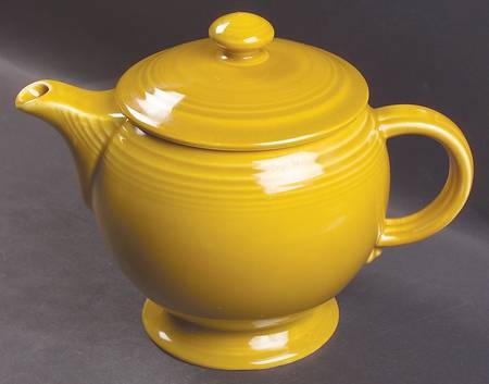 Fiesta Antique Gold (Ironstone) Teapot & Lid by Homer Laughlin 