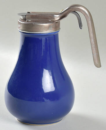 Fiesta Cobalt Blue (Older) Large Syrup W/Lid