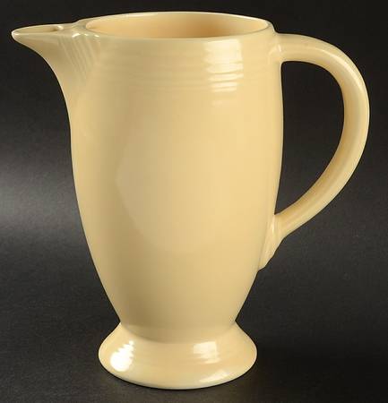 Fiesta Old Ivory (Cream) Coffee Pot No Lid by Homer Laughlin 