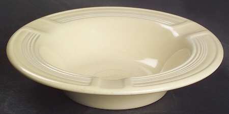 Fiesta Old Ivory (Cream) Small Ashtray by Homer Laughlin 