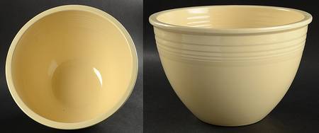 Fiesta Old Ivory (Cream) 9" Nested Mixing Bowl w/No Center Interior Rings