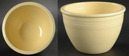 Fiesta Old Ivory (Cream) 5 3/4" Nested Mixing Bowl w/No Ctr Interior Rings by Homer Laughlin 