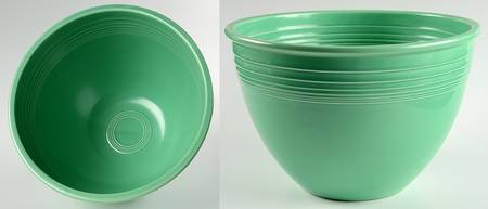Fiesta Light Green (Older) 9" Nested Mixing Bowl w/Center Interior Rings