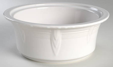 Fiesta White (Intro 1986) 2.5 Qt Round Covered Casserole No Lid
