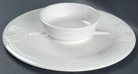 Fiesta White (Intro 1986) 2 Pc Chip/Dip Set (Uses the Cerc & Traho)